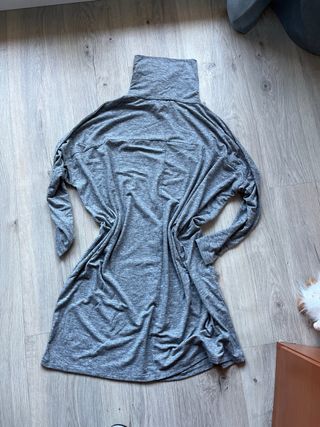 Vestido Mango gris cuello alto