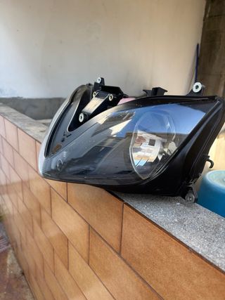 Faro Honda CBR 600 F4i