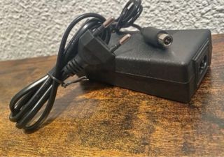 Cargador Patinete Eléctrico M365/Pro/Essential 42V