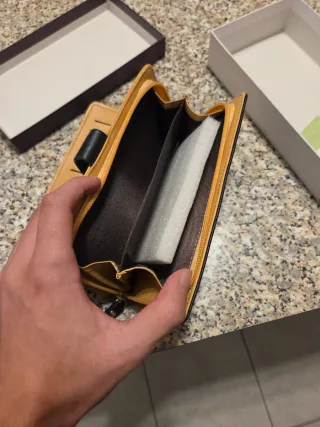 Portafoglio donna Luigi Benetton nero e oro