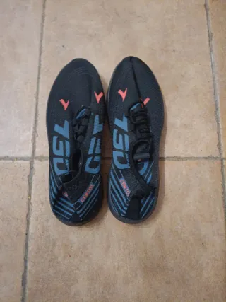 Zapatillas Blandas Negras y Azules