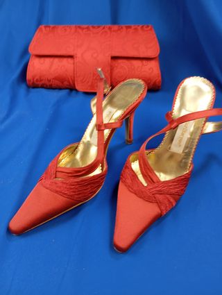 Conjunto fiesta rojo: zapatos t.36 + bolso