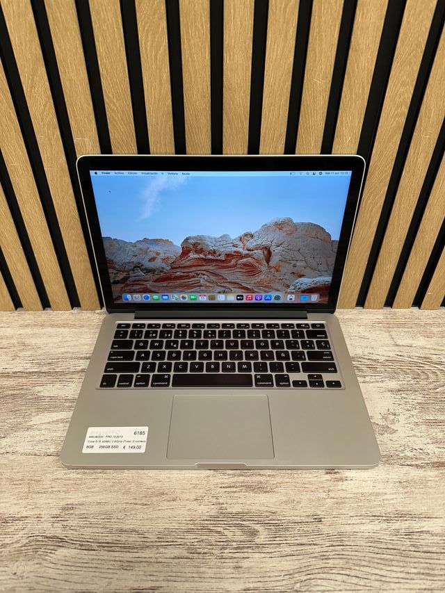 MacBook Pro 13" 2013 i5 8gb 256gb SSD