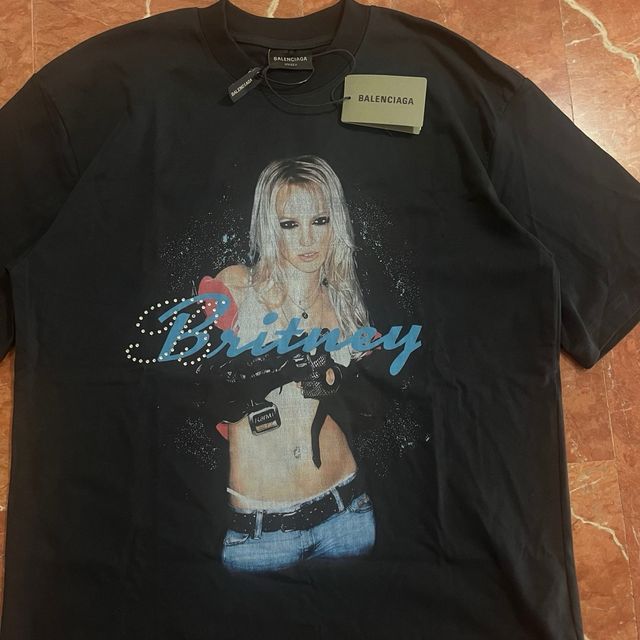 Camiseta Balenciaga Britney Spears Negra