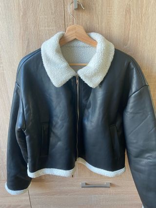 Chaqueta Piel Negra con Borrego Talla L