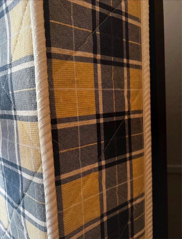 se vende colchón y somier 90x200 cm