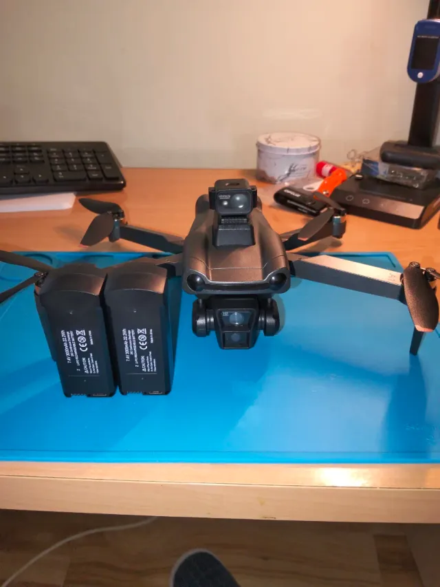 Drone GPS con telecomando e custodia