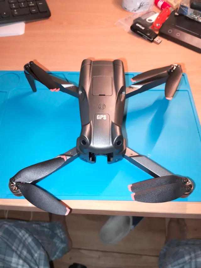 Drone GPS con telecomando e custodia