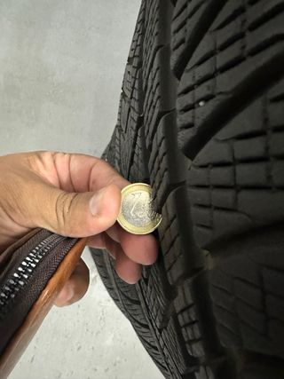 Neumático Pirelli Scorpion Winter 275/35 R22 104V 