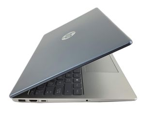 pc portatil hp 15fd0