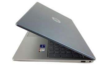 pc portatil hp 15fd0