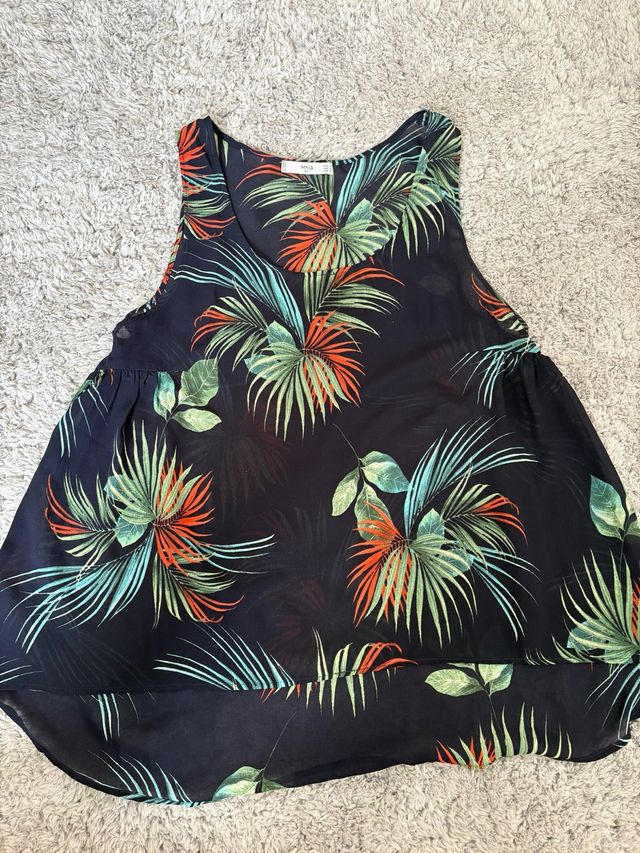 Camisa sin mangas Mango estampado tropical