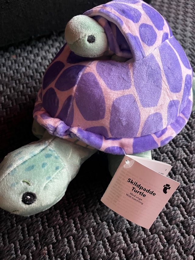 Peluche Tartaruga con Cucciolo Viola