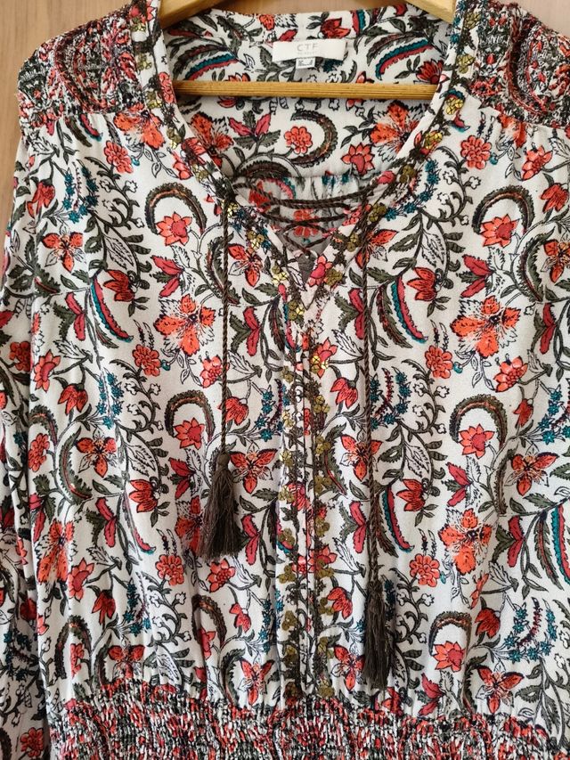 Vestido Cortefiel floral talla M