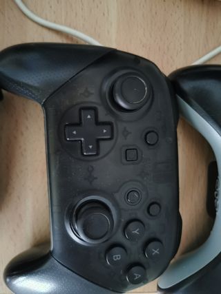 Nintendo Switch V2 Azul y Rojo mas accesorios 
