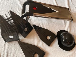 Mandolina de cocina con accesorios
MASTERPRO
