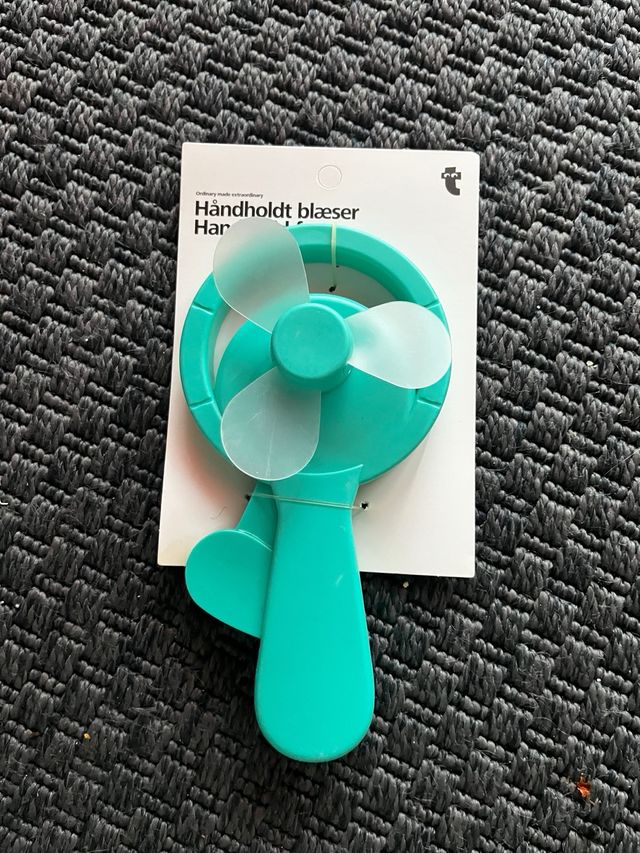 Ventilatore mini portatile manuale