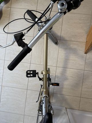 Bicicleta Plegable Boomerang Dorada