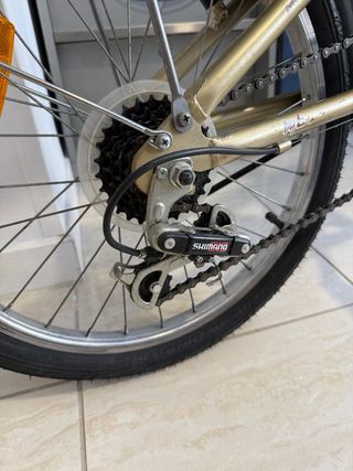 Bicicleta Plegable Boomerang Dorada