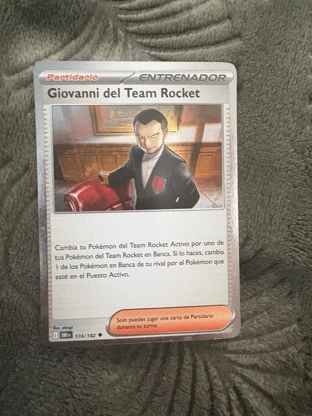 Lote 73 Cartas Pokémon Españolas y Japonesas.
