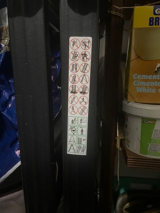 Escalera multi plataforma plegable