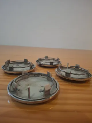 Tapabujes Llantas Audi (4 unidades)