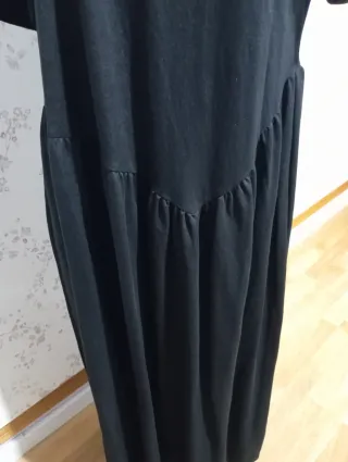 Vestido negro mudi. Asimétrico T.L 48