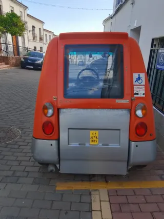 Coche Vexel Qovis para personas con movilidad redu