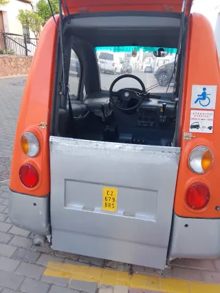 Coche Vexel Qovis para personas con movilidad redu