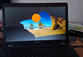 Ordenador Compaq Q