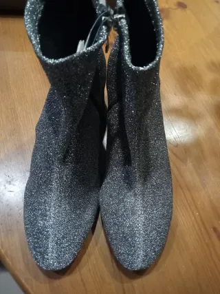 Botines tacón plateados talla 39 Springfield