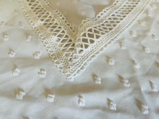 Blusa blanca con encaje talla 44