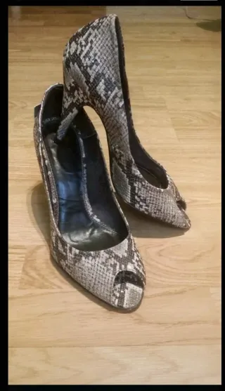 Zapatos Zara Talla 40 Piel Animal Print