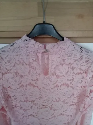 Maglia rosa in pizzo