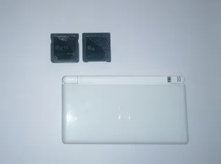 NINTENDO DS LITE + JUEGOS + FUNDA