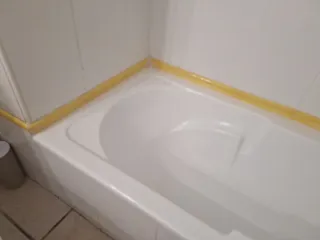 Bañera blanca de 70x140