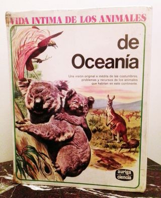 Lote libros animales y sus crías + Oceanía