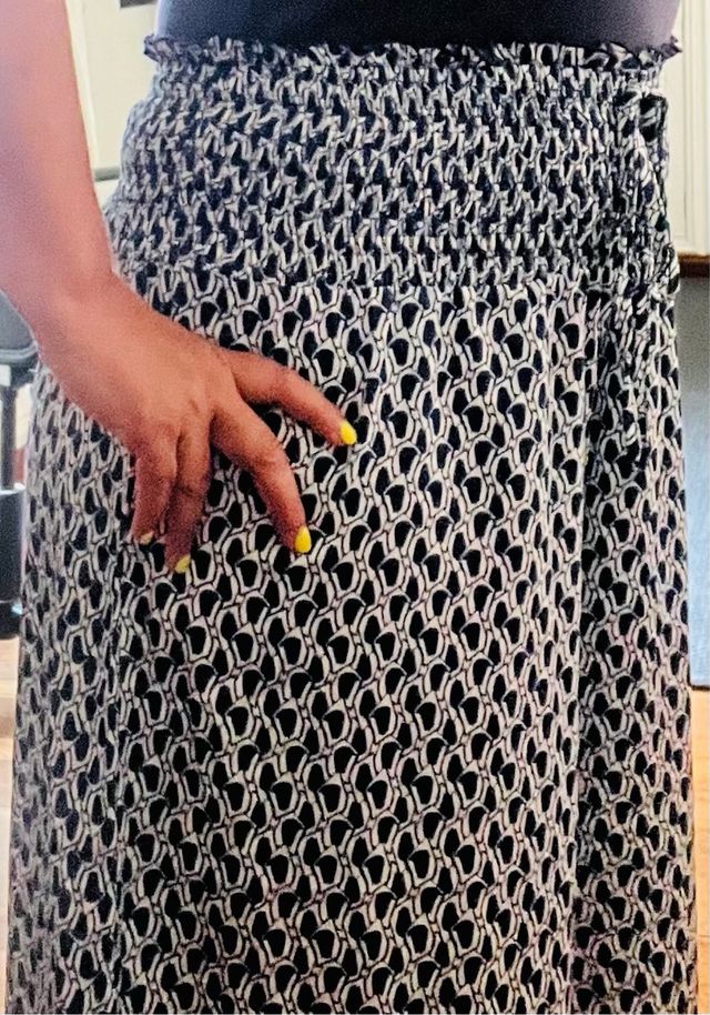 Pantalón ancho estampado talla 44