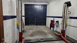 Taller mecánico de bombas de inyección