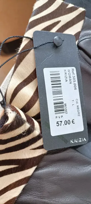 Bolso y guantes Krizia piel