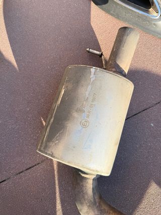 Escape Mercedes C300 Coupe Don Silencioso