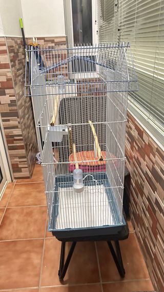Jaula para pájaros blanca