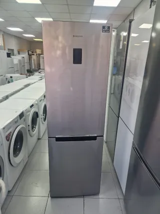 Nevera Samsung 1.85m x 60cm 