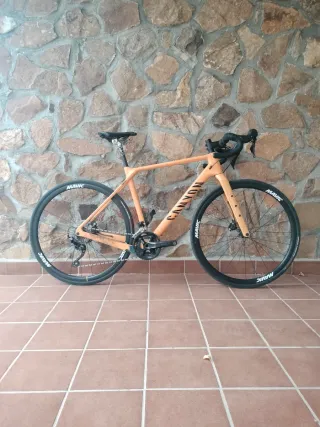Bici Canyon Grizl 6 Carbono