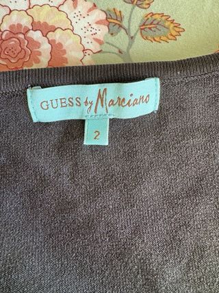 Top Guess Negro Manga Larga