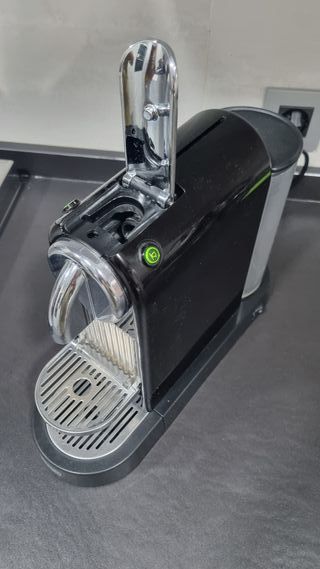 Cafetera Nespresso Citiz Negra