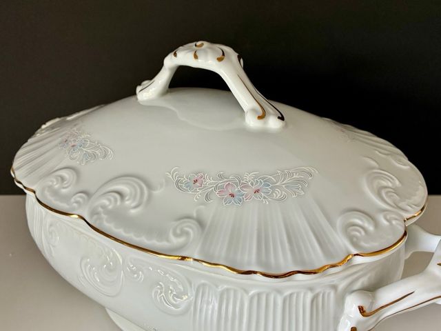 🇵🇹 Bancada em porcelana Vista Alegre com detalhes em ouro