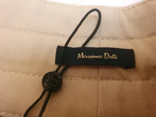 Pantalón Massimo Dutti Mujer.
SIN ESTRENAR. 