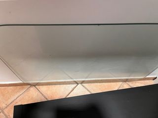 Mesa auxiliar metálica negra