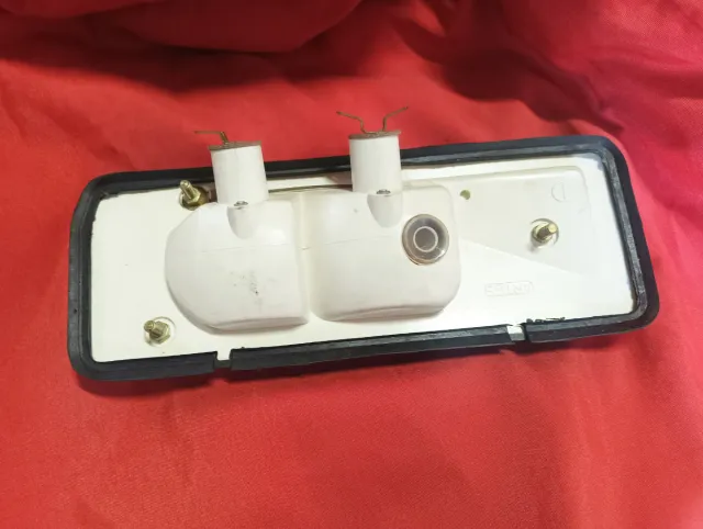 Piloto Trasero Derecho Artes Renault 12